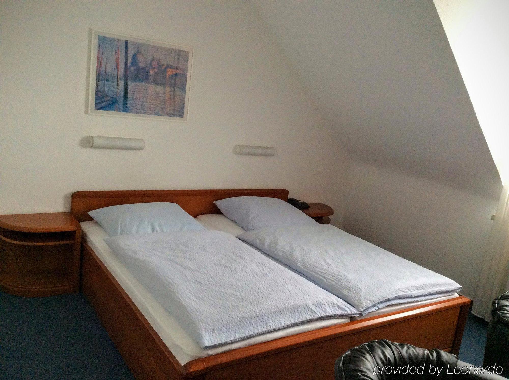 Hotel Alt Buettgen Kaarst Exterior photo